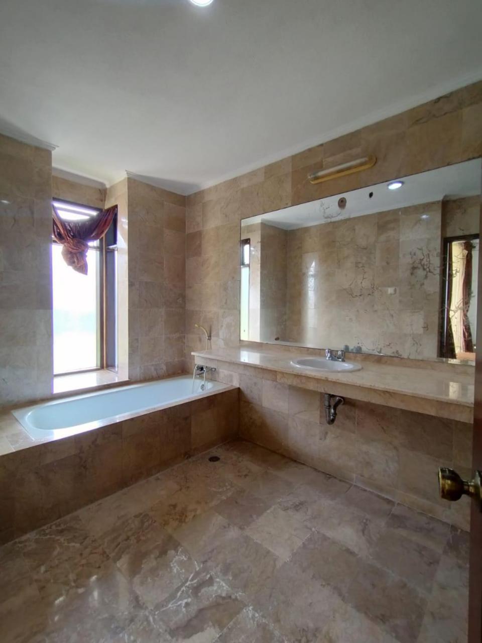 Villa Bukit Danau Lot 14 Cinengangirang ภายนอก รูปภาพ