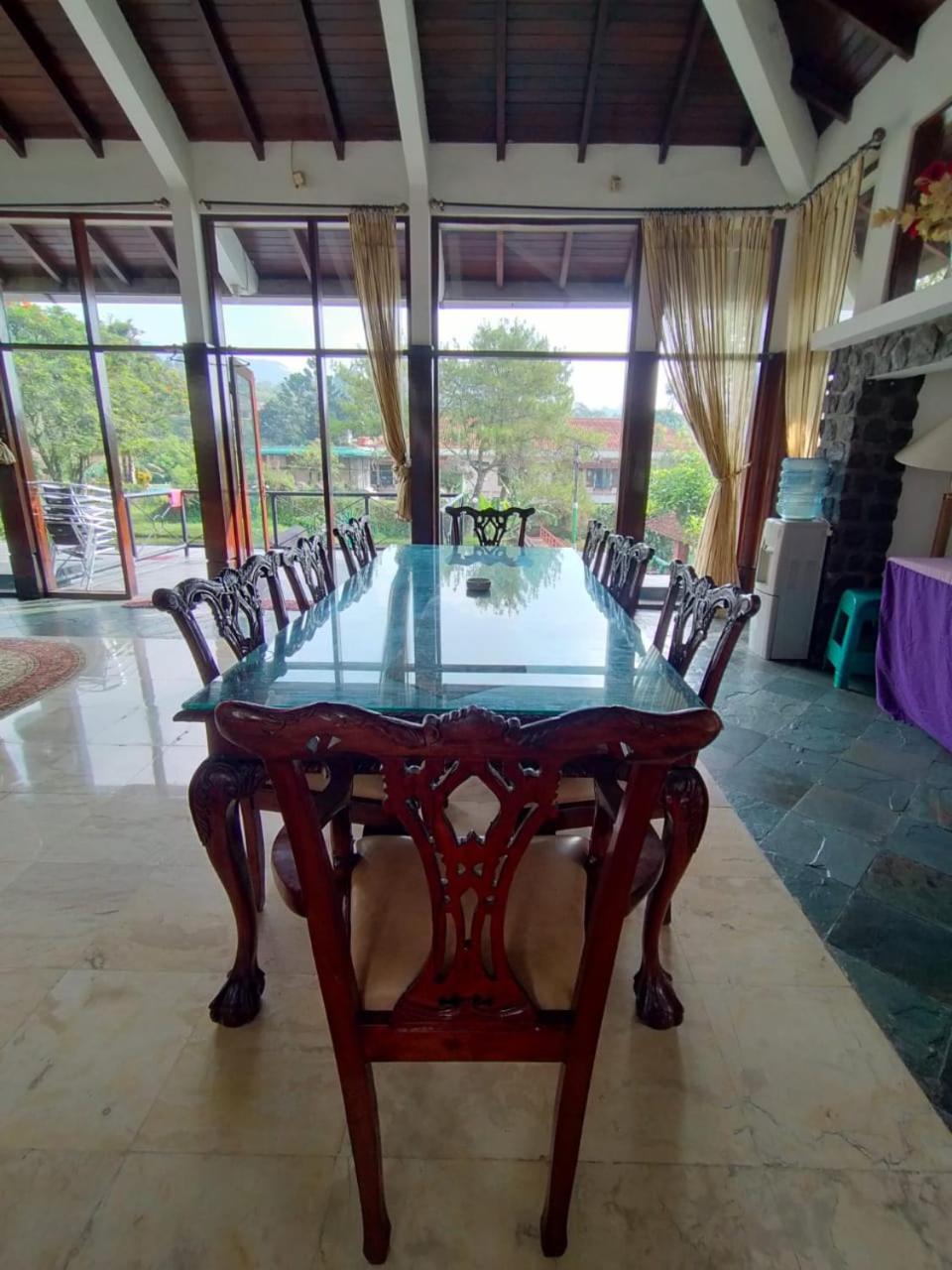 Villa Bukit Danau Lot 14 Cinengangirang ภายนอก รูปภาพ